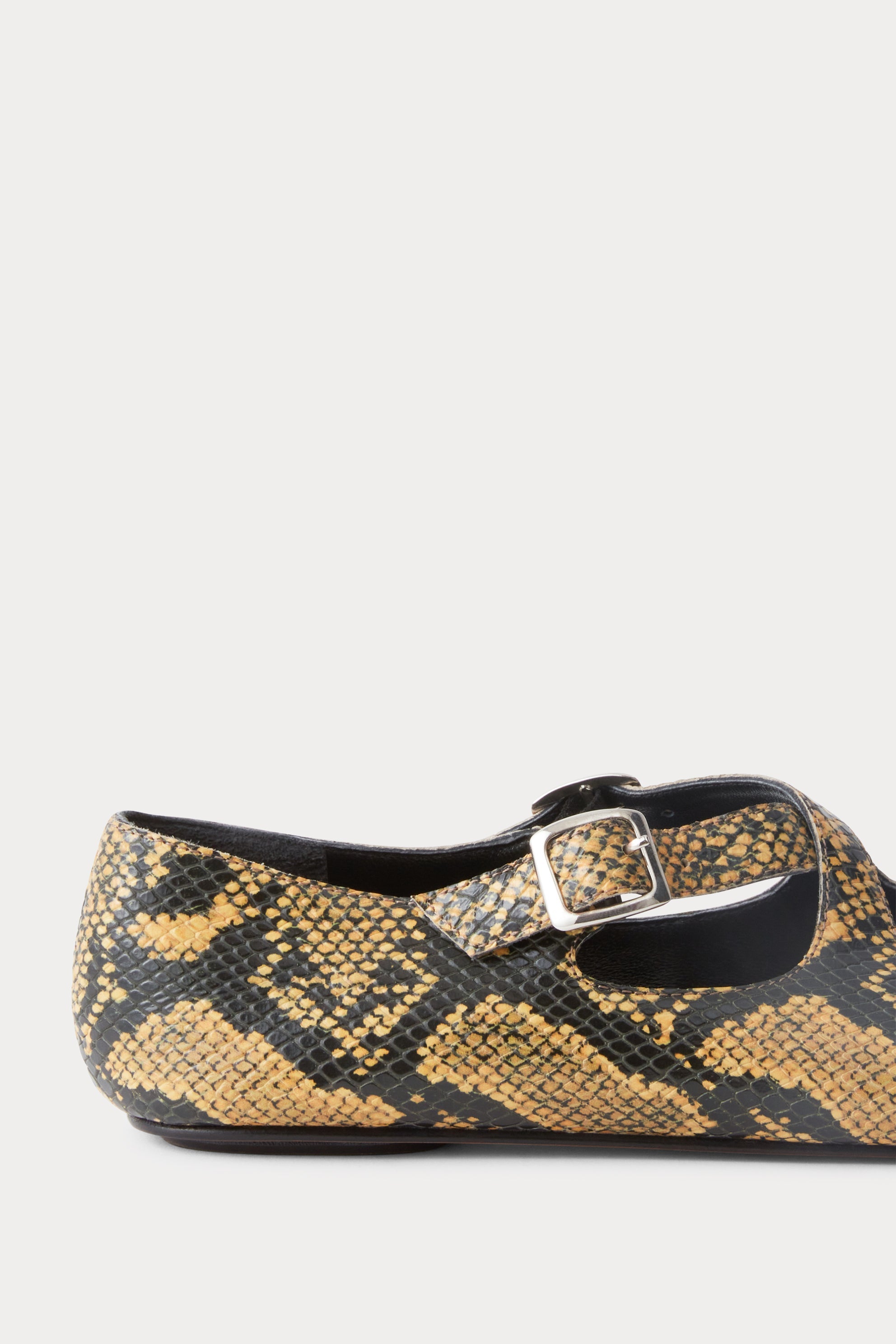 Picket Flat - Rachel Comey Fine Craftsmanship